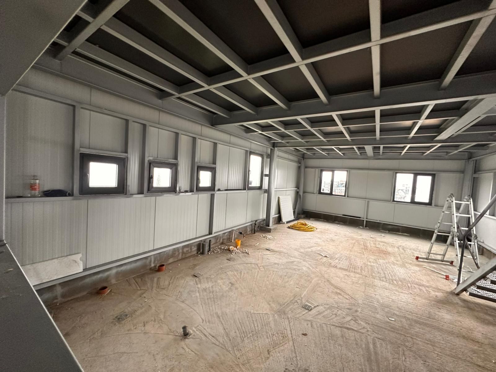 Hala-de-inchiriat-est-drumul-intre-tarlale