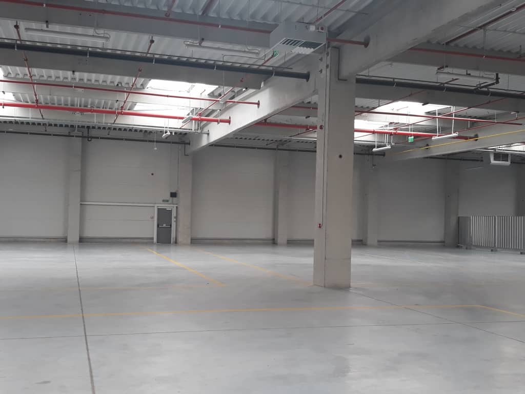 Aggresione Warehouse 2 inchiriere spatiu de depozitare Bucuresti vest vedere interior