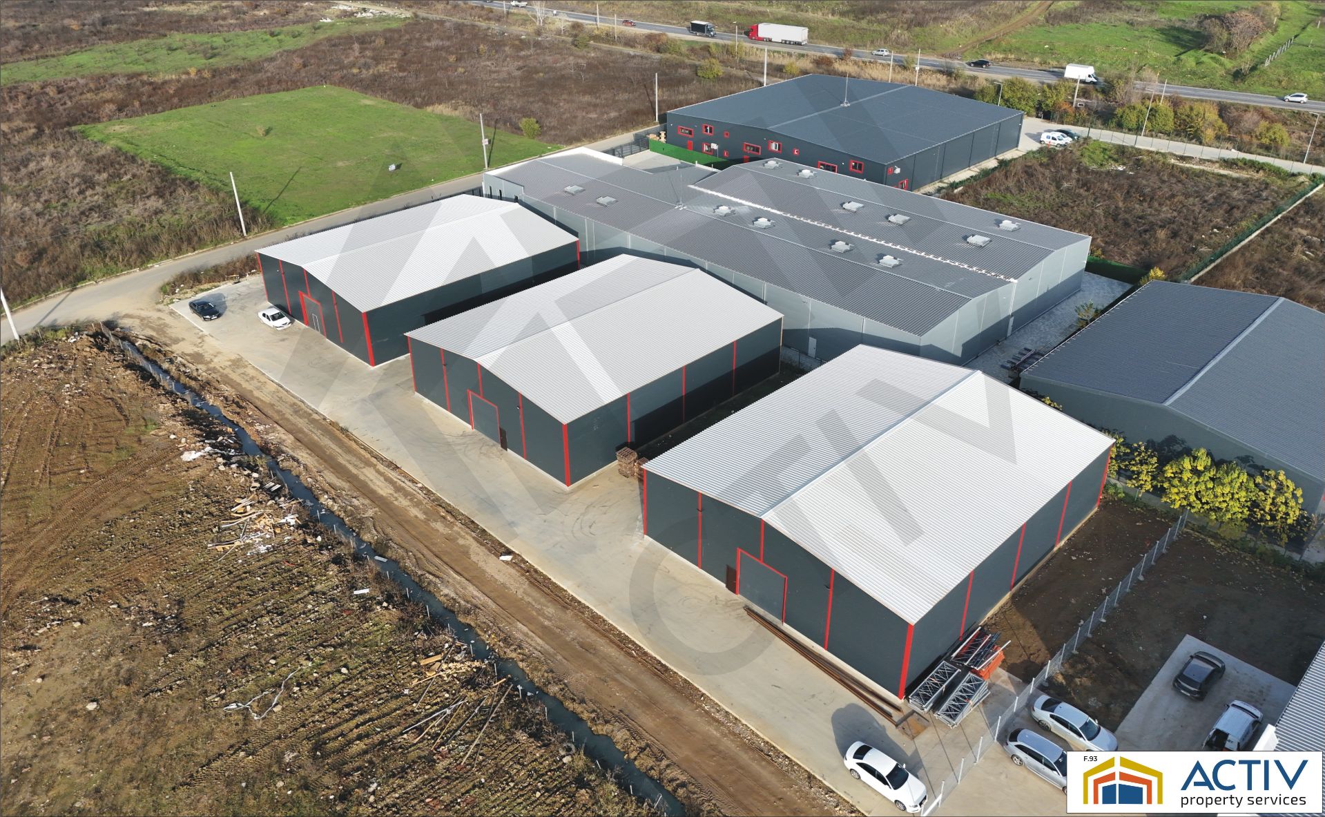 Hala mica de inchiriat zona Est.JPG